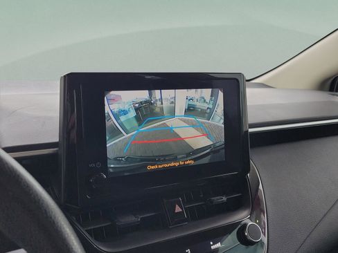 Used 2024 Toyota Corolla LE image 15