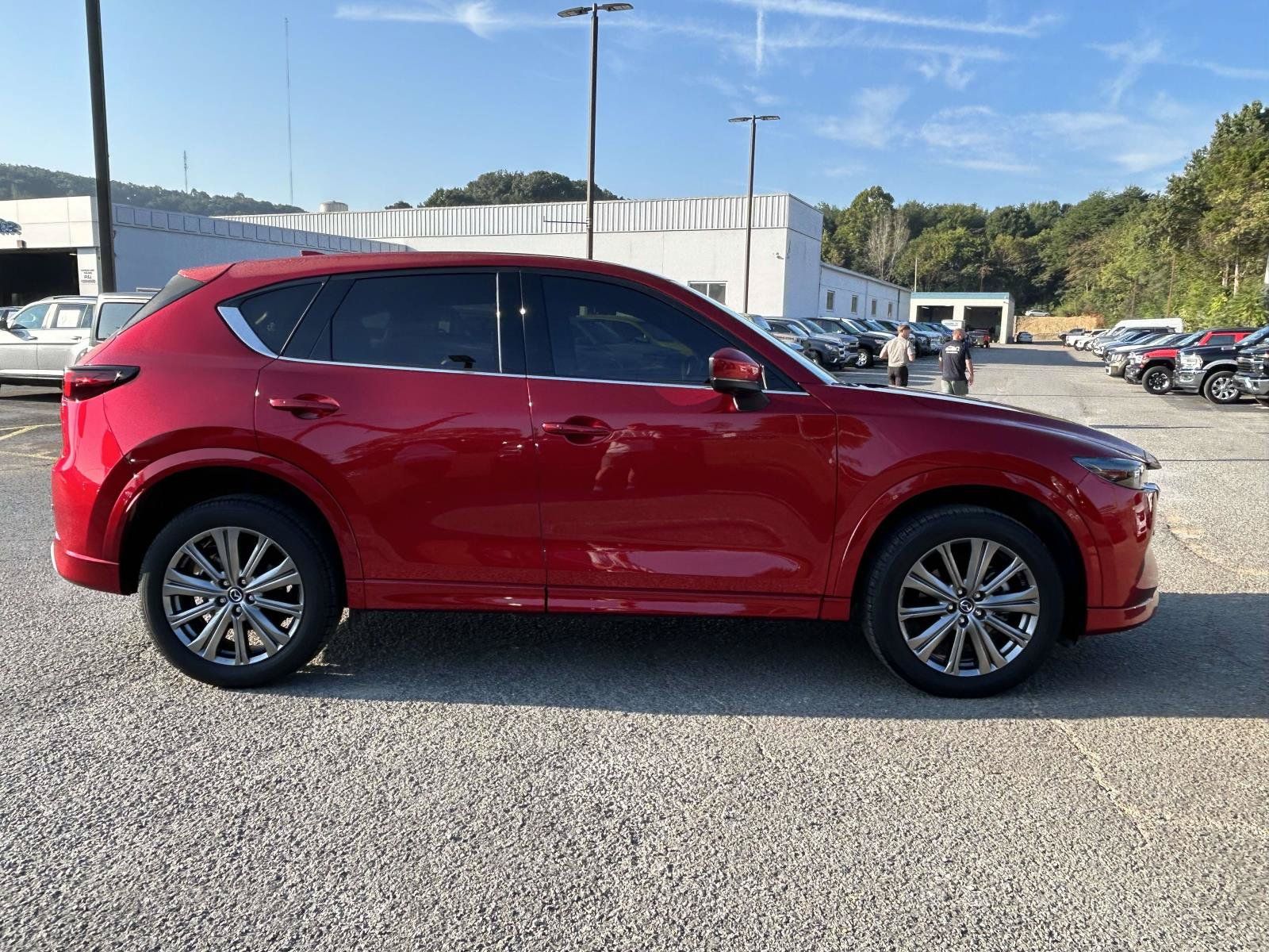 Used 2025 MAZDA CX-5 Signature AWD/4WD image 8