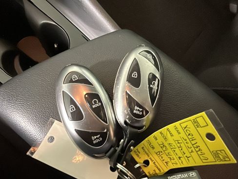 Certified 2024 Hyundai Elantra SEL w/ Convenience Package FWD image 26