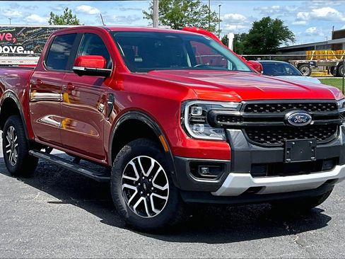 Used 2024 Ford Ranger Lariat w/ Advanced Towing Package AWD/4WD image 36