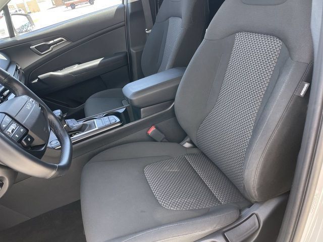 Used 2026 Kia Sportage LX AWD/4WD image 11
