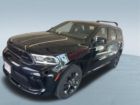 Used 2025 Dodge Durango GT AWD/4WD image 4