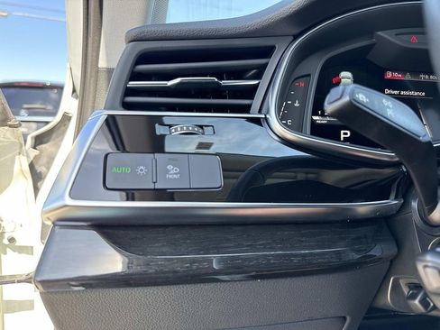 Used 2023 Audi Q7 3.0T Premium Plus image 35