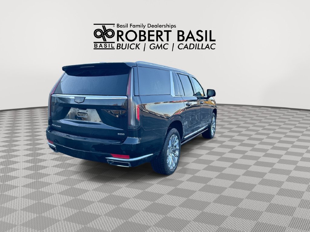 Used 2024 Cadillac Escalade ESV Premium Luxury Platinum w/ Heavy-Duty Trailer Package AWD/4WD image 8