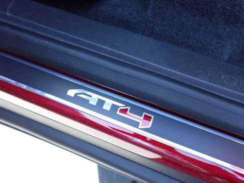 New 2025 GMC Acadia AT4 w/ Luxury Package image 14