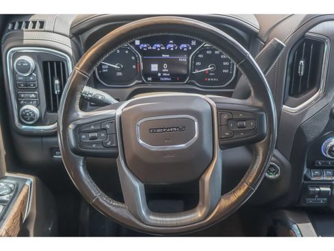 Used 2020 GMC Sierra 1500 Denali w/ Denali Ultimate Package AWD/4WD image 23