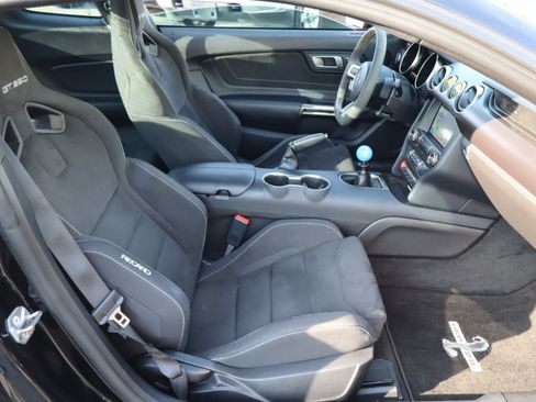 Used 2017 Ford Mustang Shelby GT350 w/ Electronics Package RWD image 33