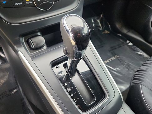 Used 2019 Nissan Sentra SV image 14