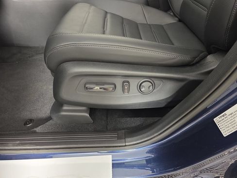 Certified 2026 Honda CR-V EX-L image 24
