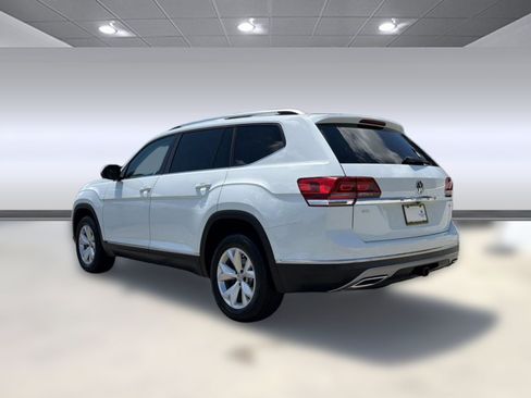 Used 2018 Volkswagen Atlas SEL FWD image 3