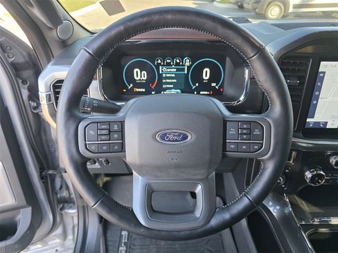 Used 2022 Ford F150 Lariat w/ Equipment Group 502A High image 25