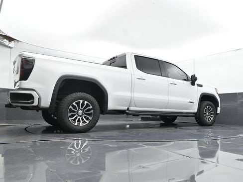 Used 2019 GMC Sierra 1500 AT4 w/ Off Road Performance Package AWD/4WD image 22