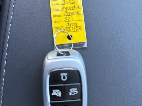 Used 2022 Hyundai Sonata SEL image 19