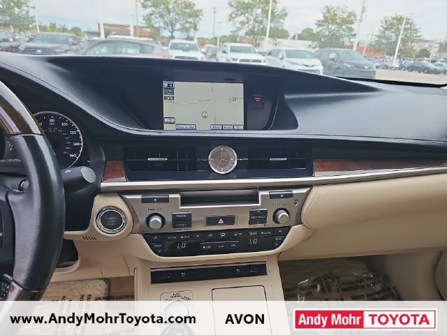 Used 2014 Lexus ES 350 w/ Premium Package FWD image 21