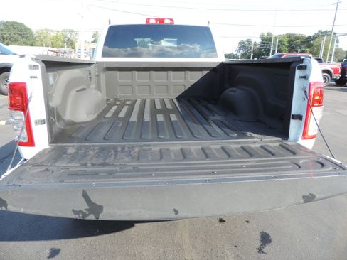 Used 2024 RAM 2500 Big Horn w/ Bed Utility Group image 20