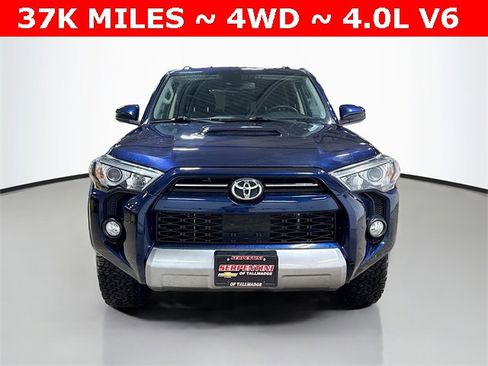 Used 2020 Toyota 4Runner TRD Off-Road image 3