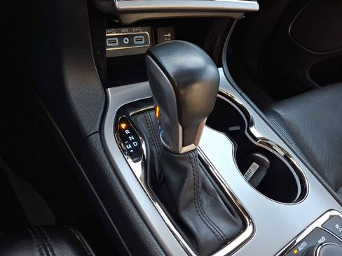 Used 2020 Jeep Grand Cherokee High Altitude image 15