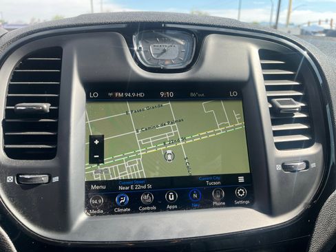 Used 2023 Chrysler 300 S RWD image 28