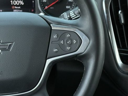 Used 2023 Chevrolet Traverse RS FWD image 16