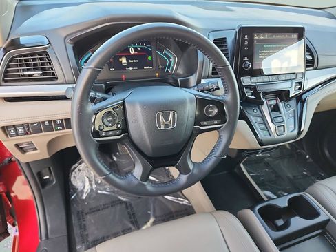 Used 2024 Honda Odyssey Touring image 33
