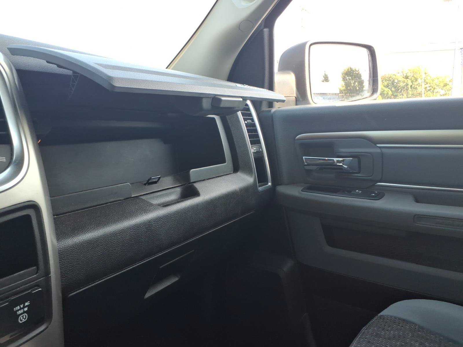 Used 2019 RAM 1500 Big Horn AWD/4WD image 22