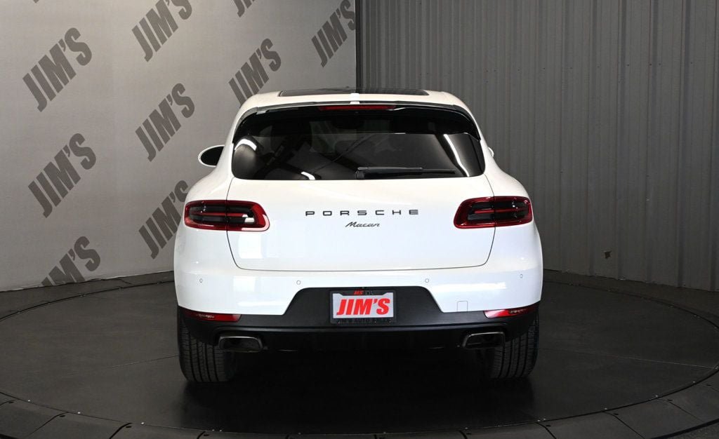 Used 2018 Porsche Macan AWD/4WD image 6