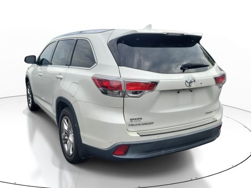 Used 2016 Toyota Highlander Limited Platinum AWD/4WD image 6