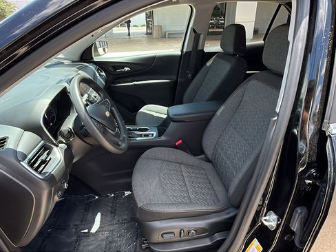 Used 2022 Chevrolet Equinox LT FWD image 10