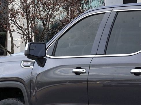 New 2026 GMC Sierra 1500 SLT image 12