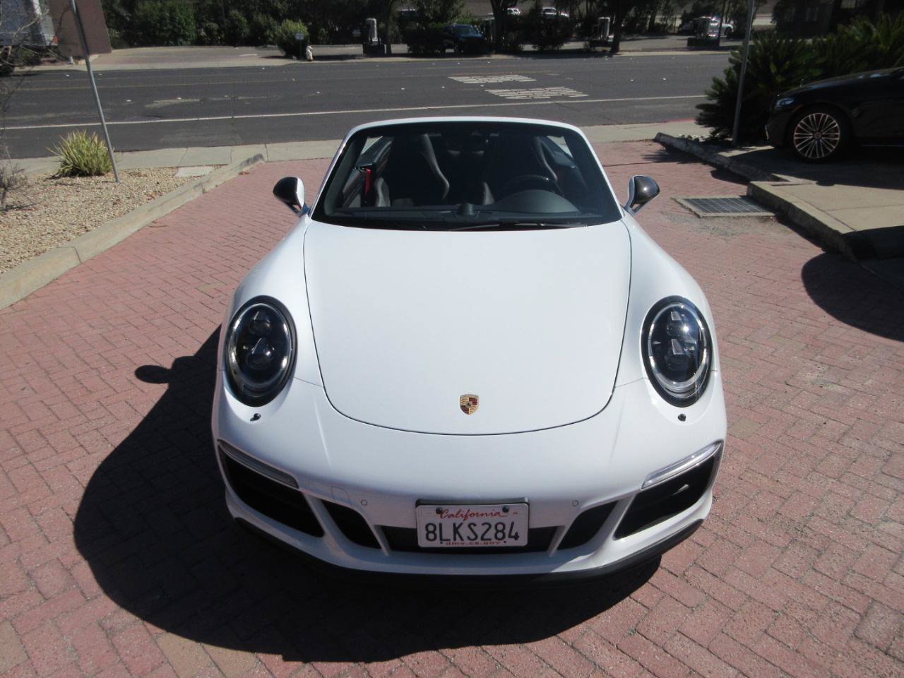Used 2018 Porsche 911 Carrera GTS Cabriolet image 81