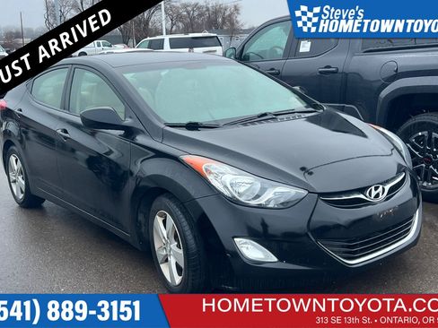 Used 2013 Hyundai Elantra GLS w/ Preferred Pkg image 1