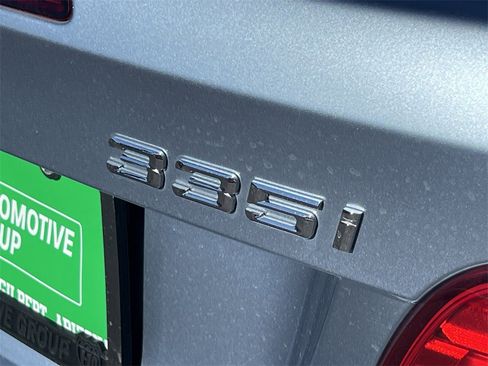 Used 2012 BMW 335i Convertible image 8