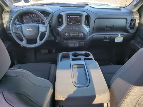 New 2026 Chevrolet Silverado 1500 Custom image 5