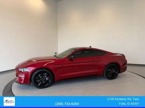 Used 2021 Ford Mustang GT Premium w/ Equipment Group 401A image 4