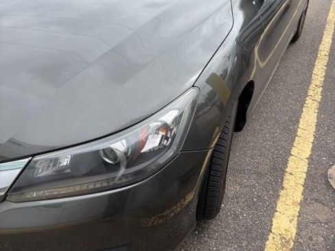 Used 2014 Honda Accord LX image 2