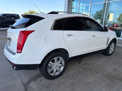 Used 2015 Cadillac SRX Luxury FWD image 9