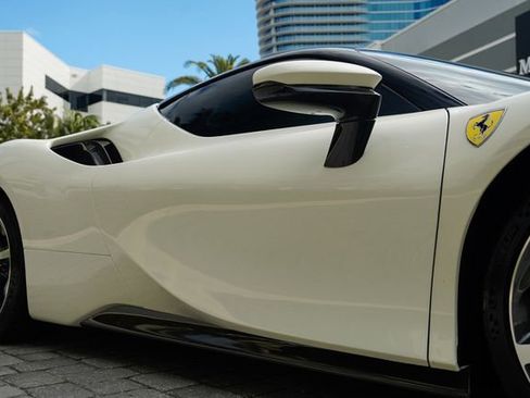 Used 2023 Ferrari SF90 Stradale image 37