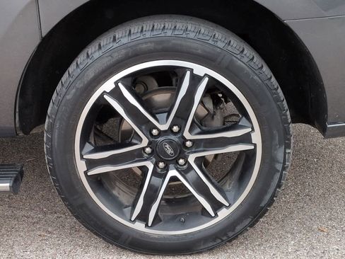 Used 2021 Ford Expedition Max Limited image 14