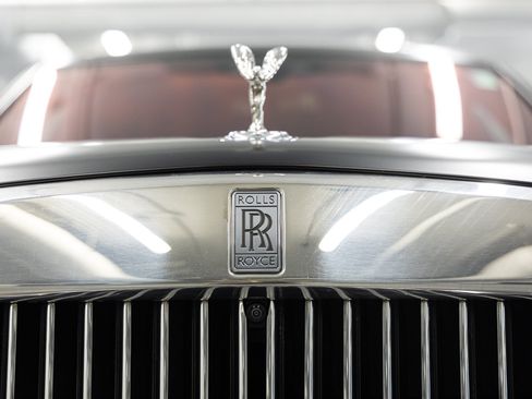 Certified 2024 Rolls-Royce Cullinan AWD/4WD image 13