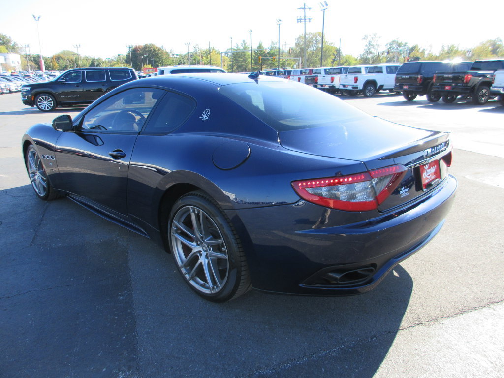 Used 2016 Maserati GranTurismo Sport RWD image 7