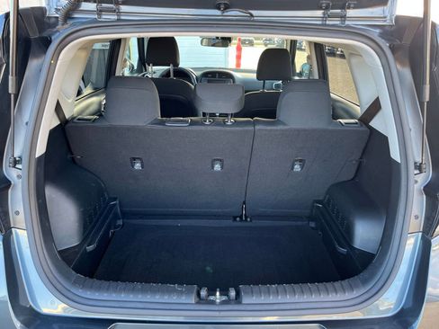 Used 2025 Kia Soul LX w/ LX Technology Package FWD image 31