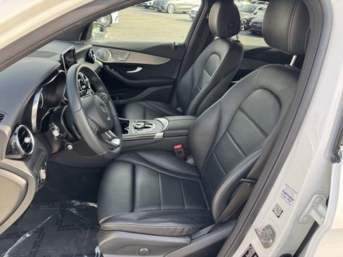 Used 2019 Mercedes-Benz GLC 300 image 16