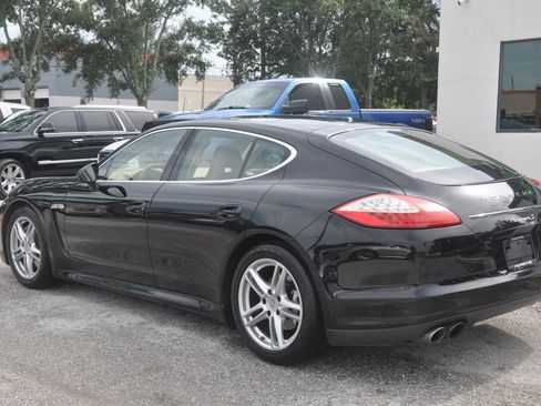 Used 2013 Porsche Panamera 4S image 7