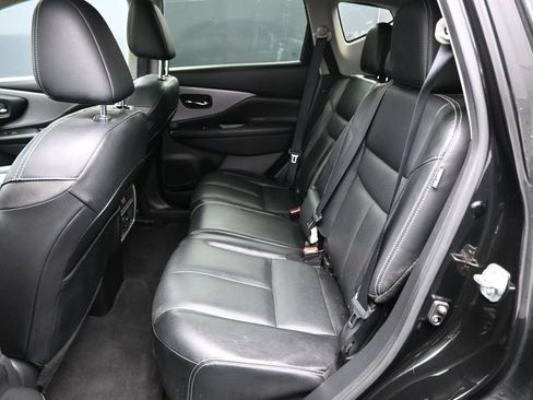 Used 2020 Nissan Murano SL w/ Moonroof Package AWD/4WD image 14