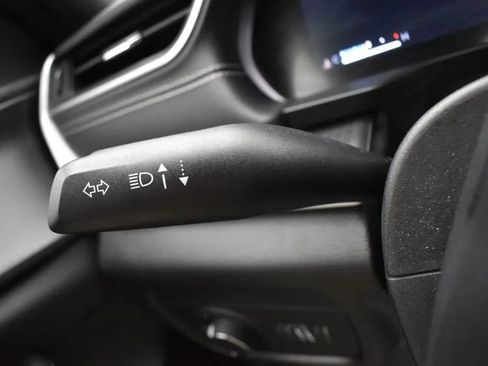 Used 2024 Jeep Grand Cherokee L Laredo image 27