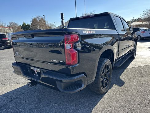 Used 2022 Chevrolet Silverado 1500 Custom image 8