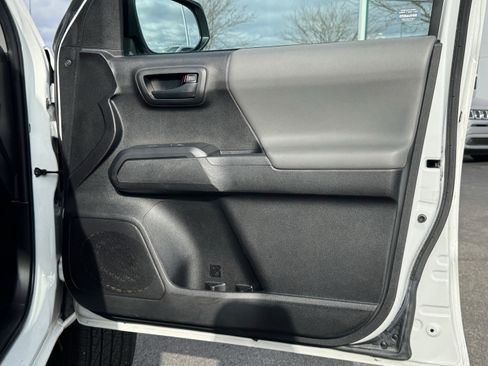 Used 2023 Toyota Tacoma SR image 35