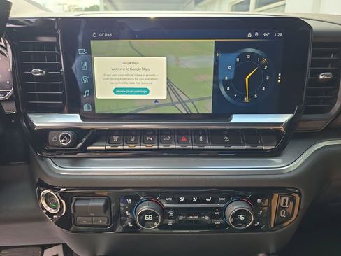 Certified 2025 Chevrolet Silverado 2500 High Country w/ Technology Package image 19