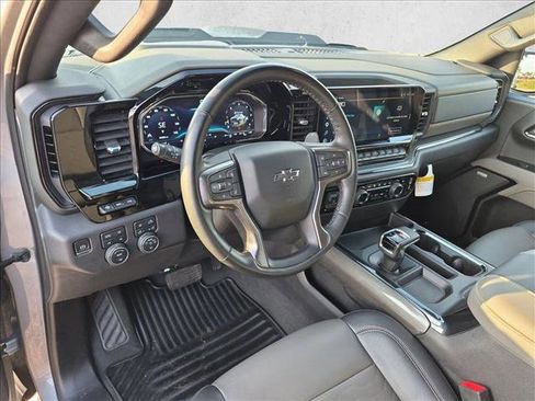 Certified 2023 Chevrolet Silverado 1500 ZR2 w/ Technology Package AWD/4WD image 16