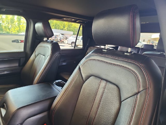 Used 2019 Ford Expedition Limited w/ Equipment Group 303A RWD image 11